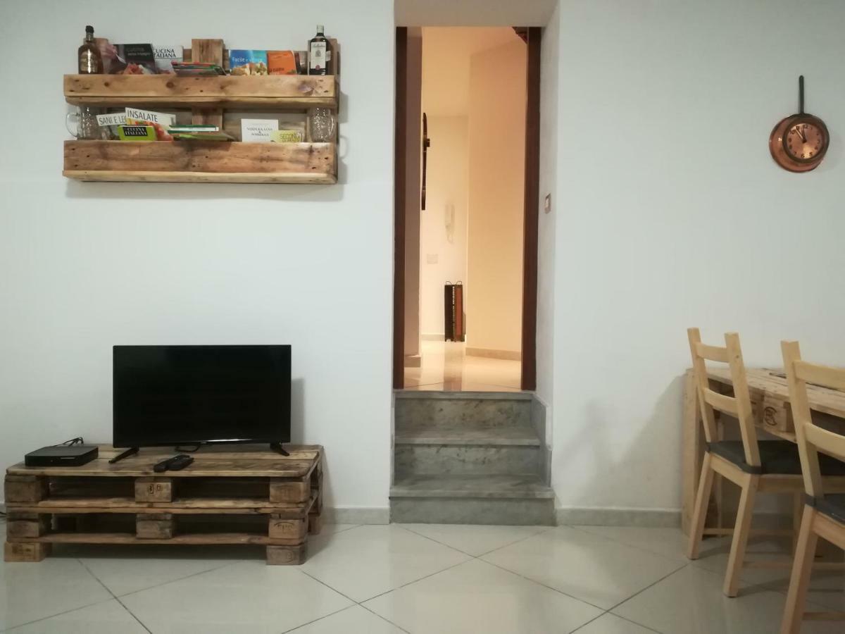 Apartment Amendola24
